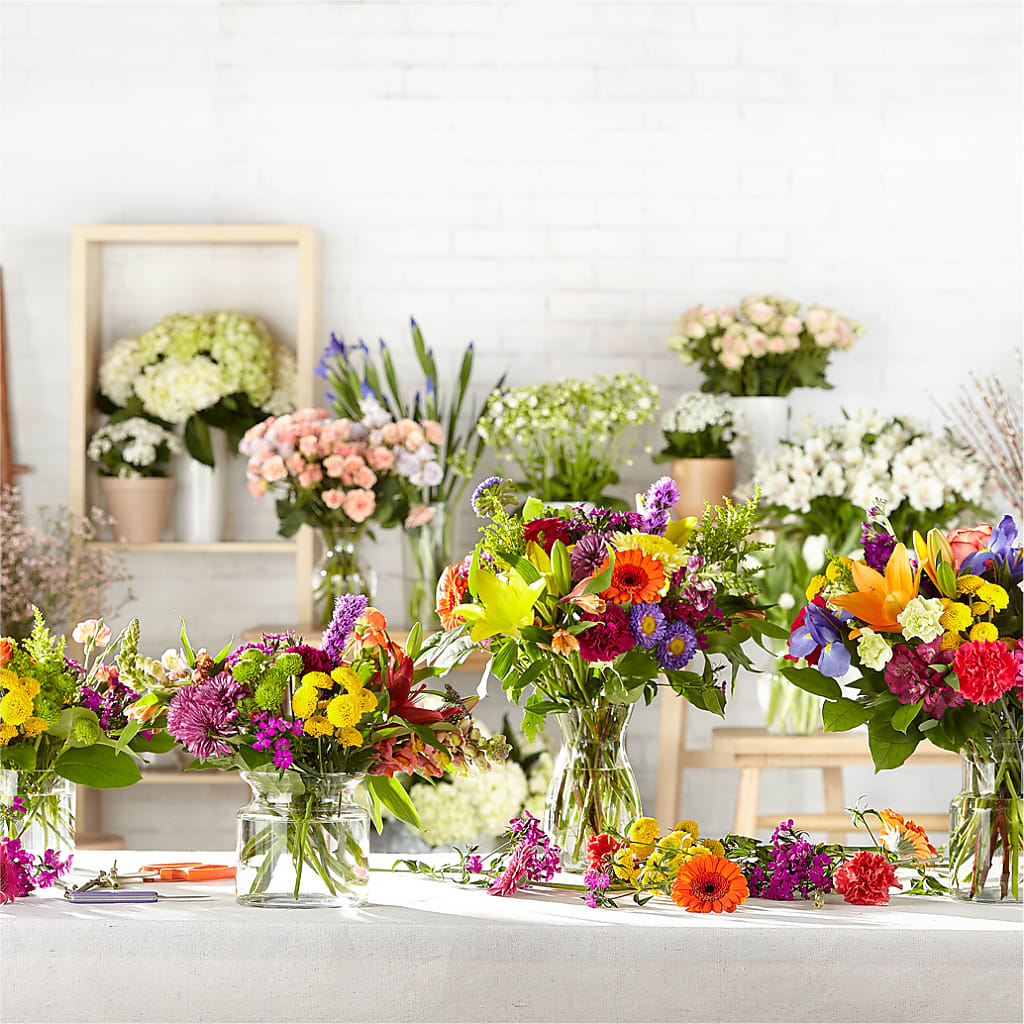 Bold & Bright – A Florist Original – St Lucie Flower Venue And Gifts, Fort Pierce FL