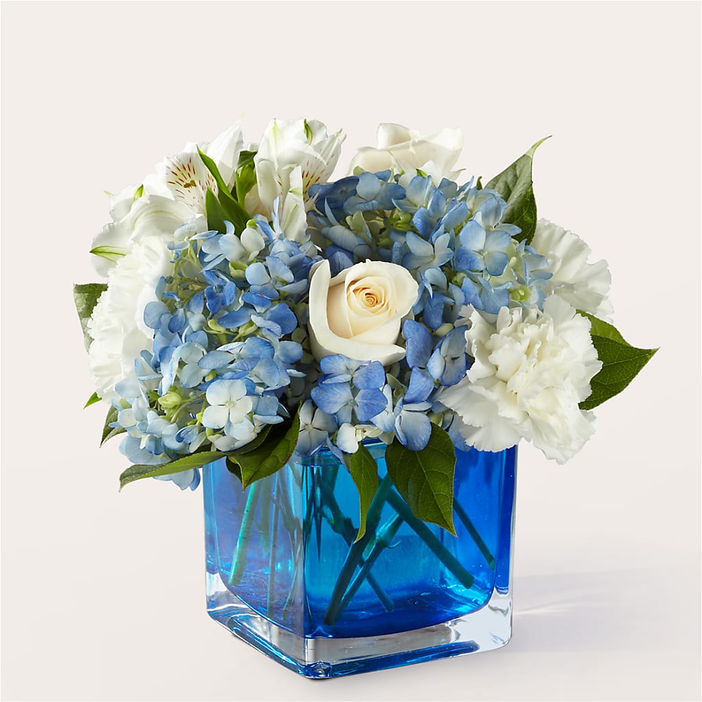 Soothing Waters Bouquet – St Lucie Flower Venue And Gifts, Fort Pierce FL